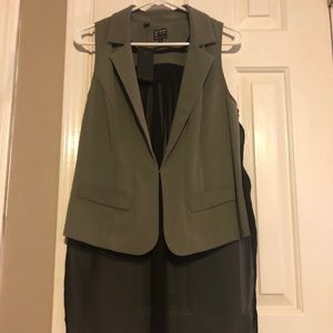 NWT Guess Vest